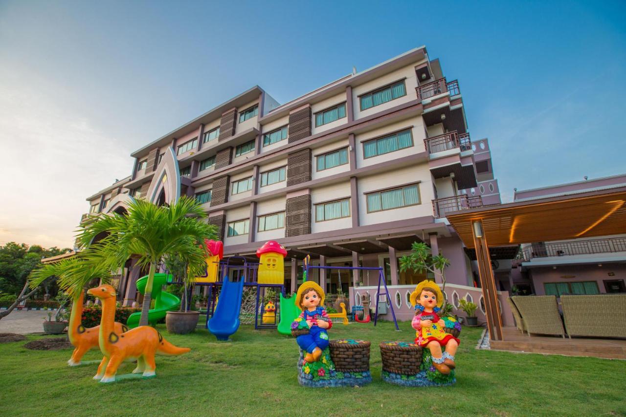 Phanomrungpuri Hotel Buriram Nang Rong Extérieur photo