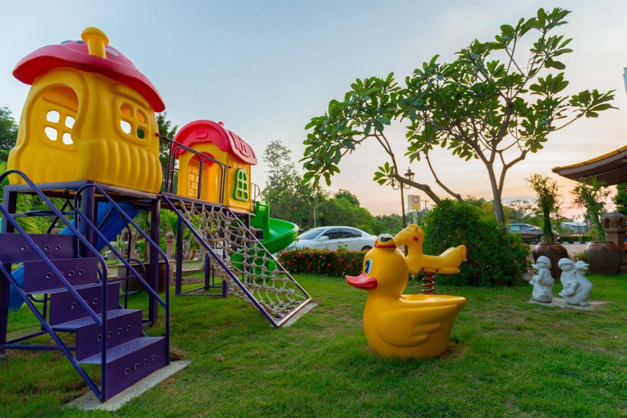 Phanomrungpuri Hotel Buriram Nang Rong Extérieur photo