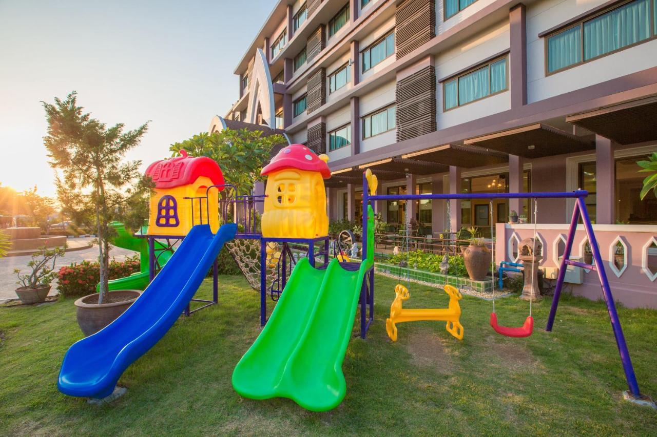 Phanomrungpuri Hotel Buriram Nang Rong Extérieur photo